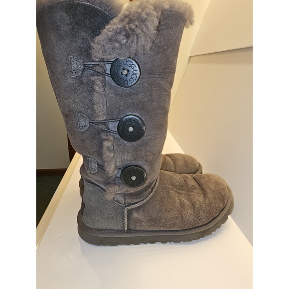 Uggs Grey Women's Tall Boots Size 6 - Picture 10 of 13
